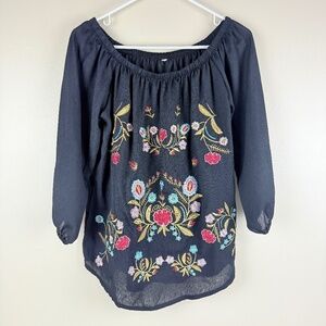 NWOT Embroidered Boho Peasant Top – Black, M